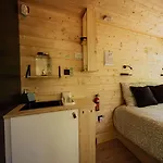 Semesterbostad Homnest - Loge Insolite Au Coeur D'un Ranch - Balade A Cheval