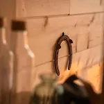 Semesterbostad Homnest - Loge Insolite Au Coeur D'un Ranch - Balade A Cheval