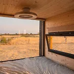 Semesterbostad Homnest - Loge Insolite Au Coeur D'un Ranch - Balade A Cheval Espinasse-Vozelle