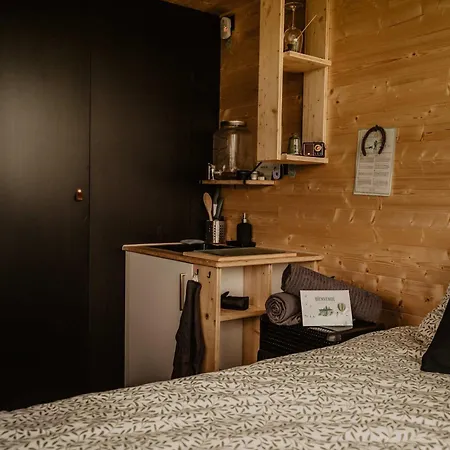 Nyaraló Homnest - Loge Insolite Au Coeur D'un Ranch - Balade A Cheval