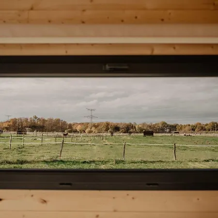 Holiday home Homnest - Loge Insolite Au Coeur D'un Ranch - Balade A Cheval Espinasse-Vozelle