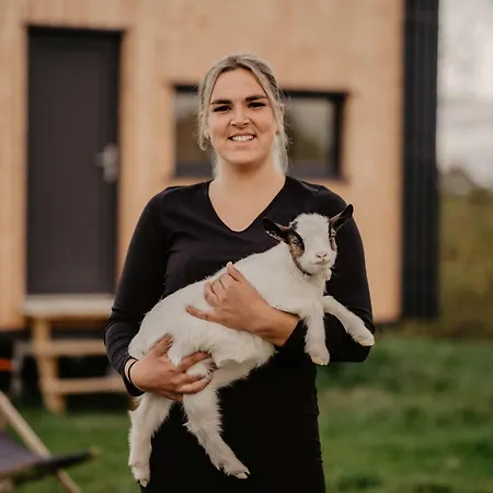 Nyaraló Homnest - Loge Insolite Au Coeur D'un Ranch - Balade A Cheval